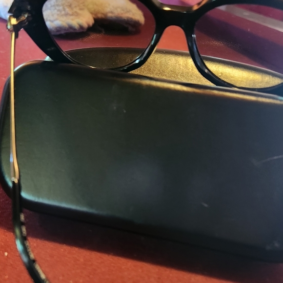 Coach sunglasses - Picture 2 of 5